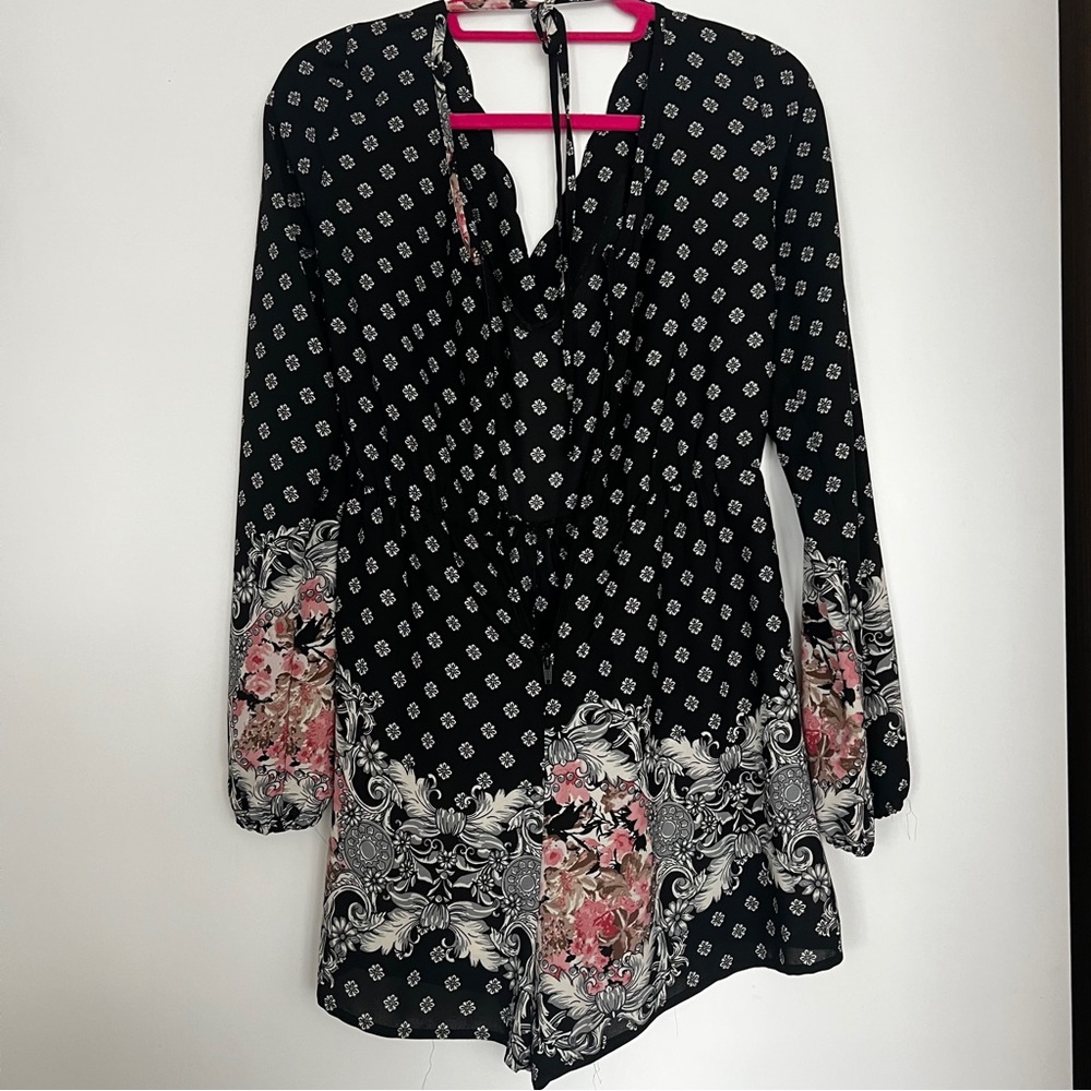 BLACK & PRINT ROMPER